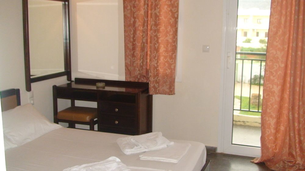 Ammos Beach Resort Crete Island ภายนอก รูปภาพ